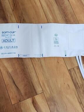 GE Critikon SOFT-CUF Adult Blood Pressure Cuff